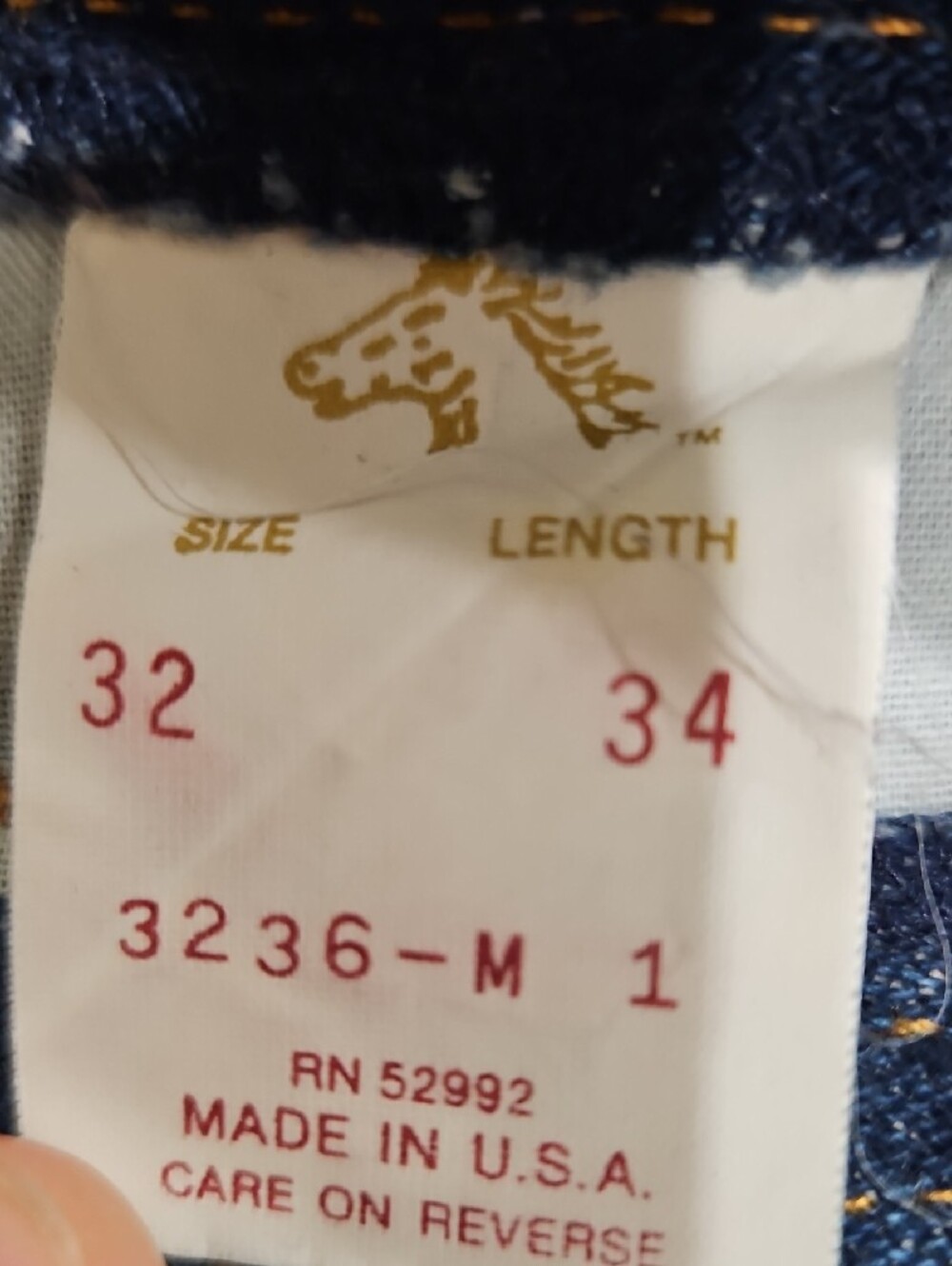 Jordache VTG 90's Men's Dark Blue Denim Cutoff Shorts. Size 32/34 - Picture 6 of 6